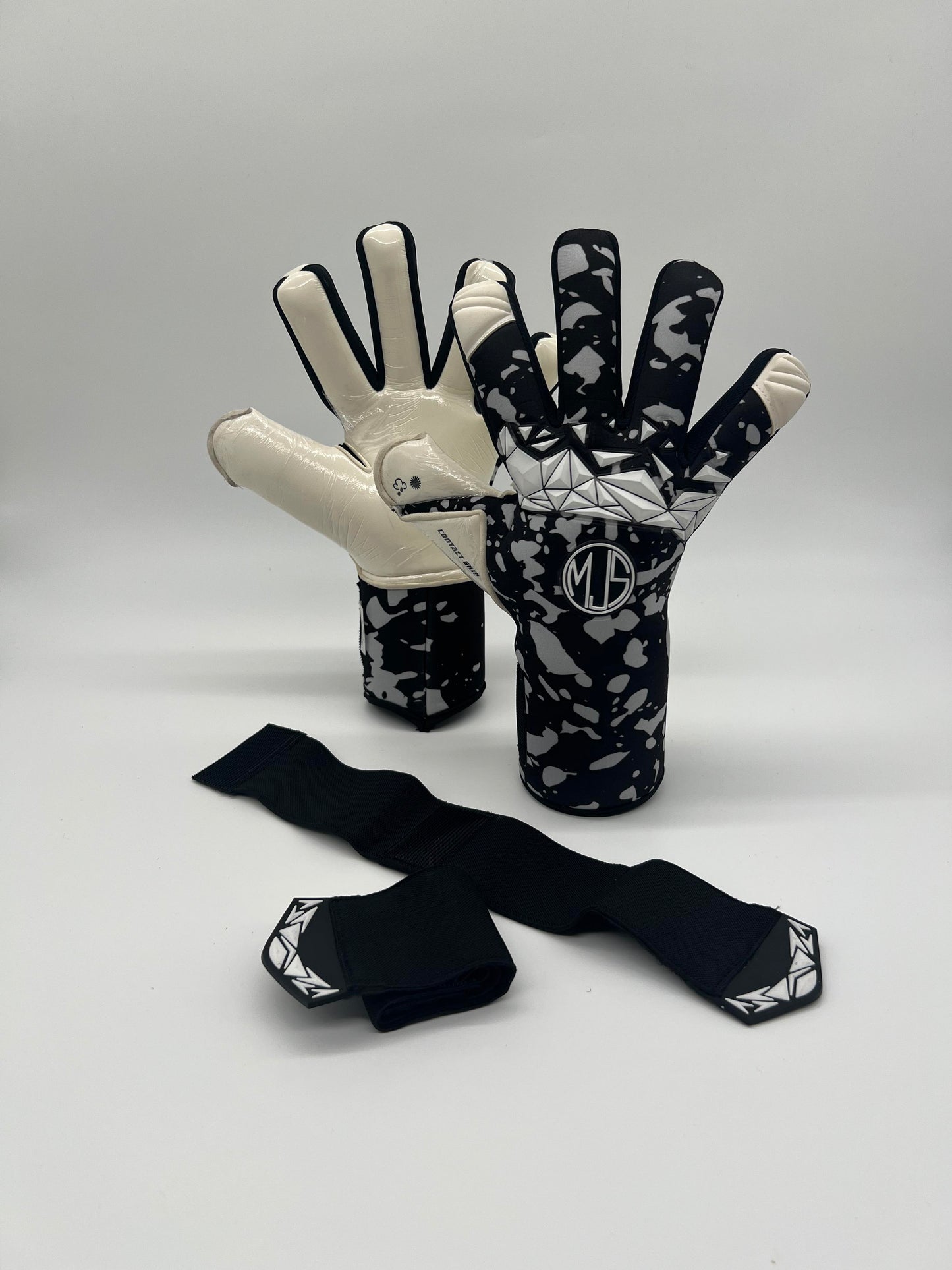 BLACK CAMO Goalkeeper Gloves