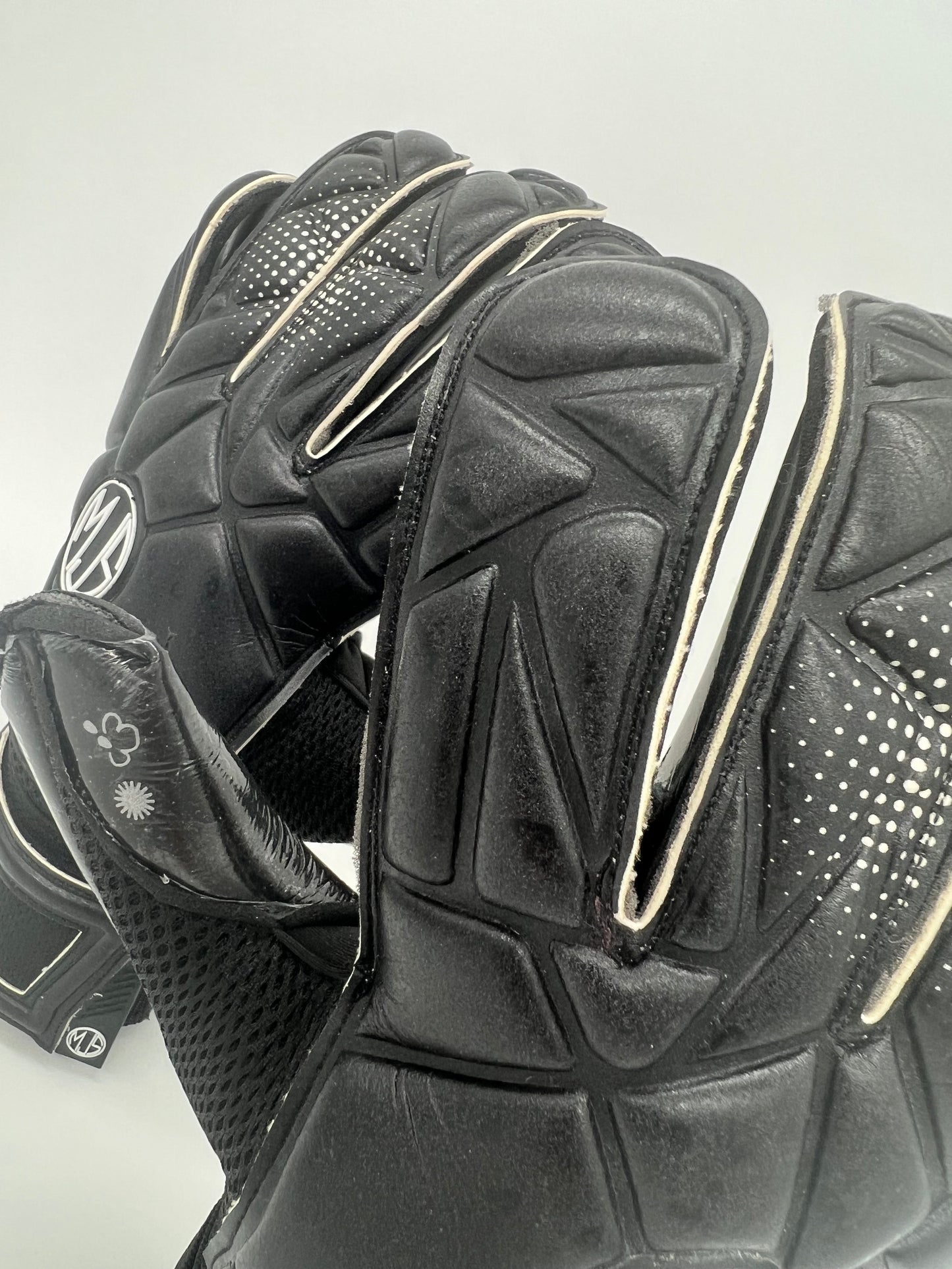 ZEUS Goalkeeper Gloves