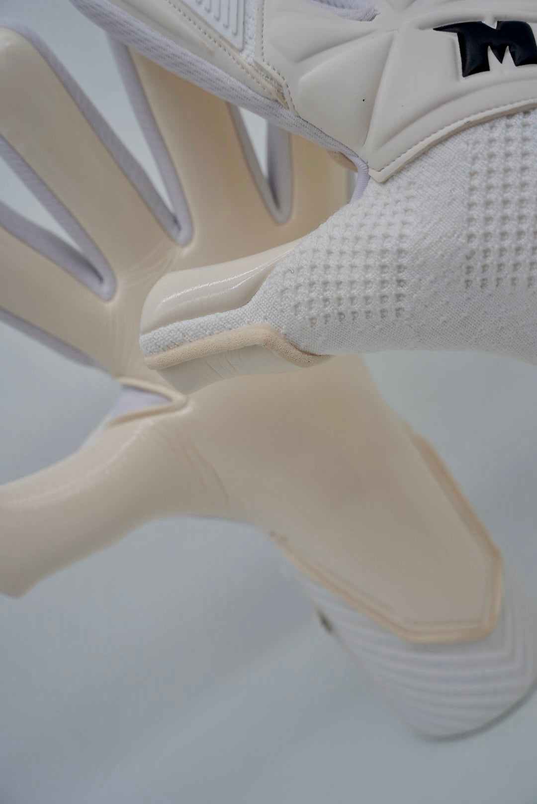 New White Knit Goalkeeper Glove