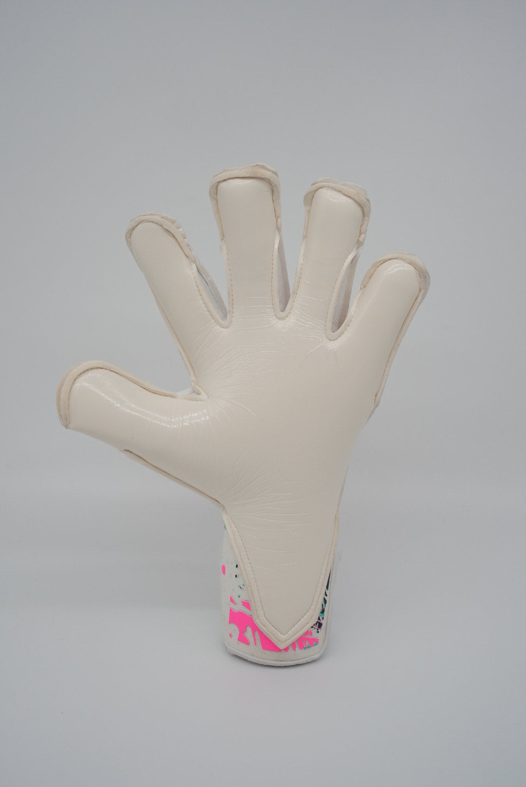 Limited Edition 2026 ARES Goalkeeper Gloves