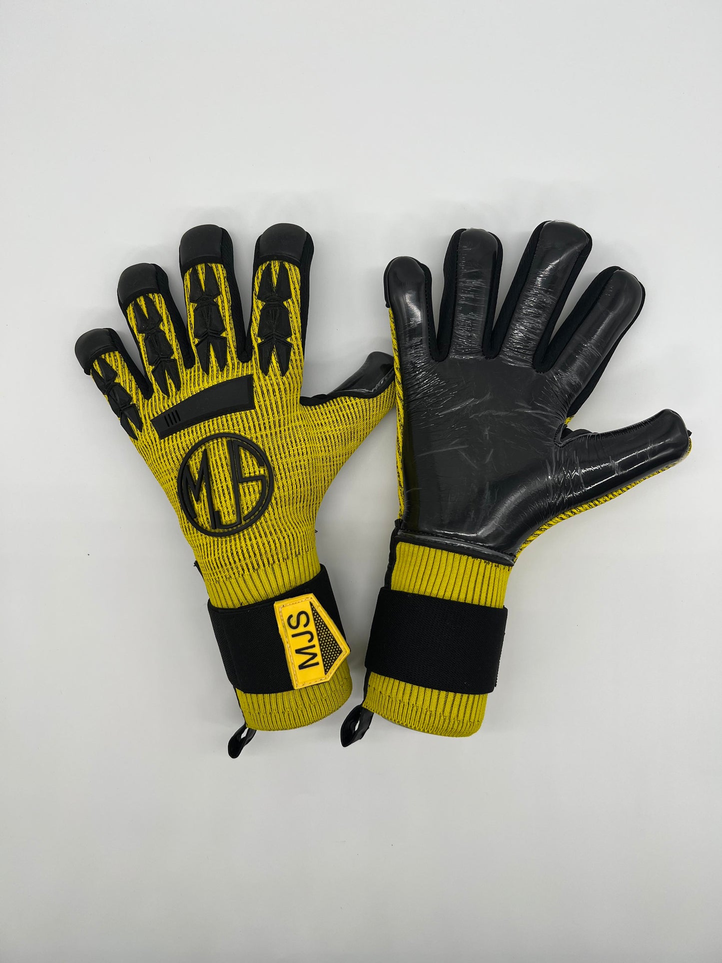 VENOM Goalkeeper Gloves - BEE-STING