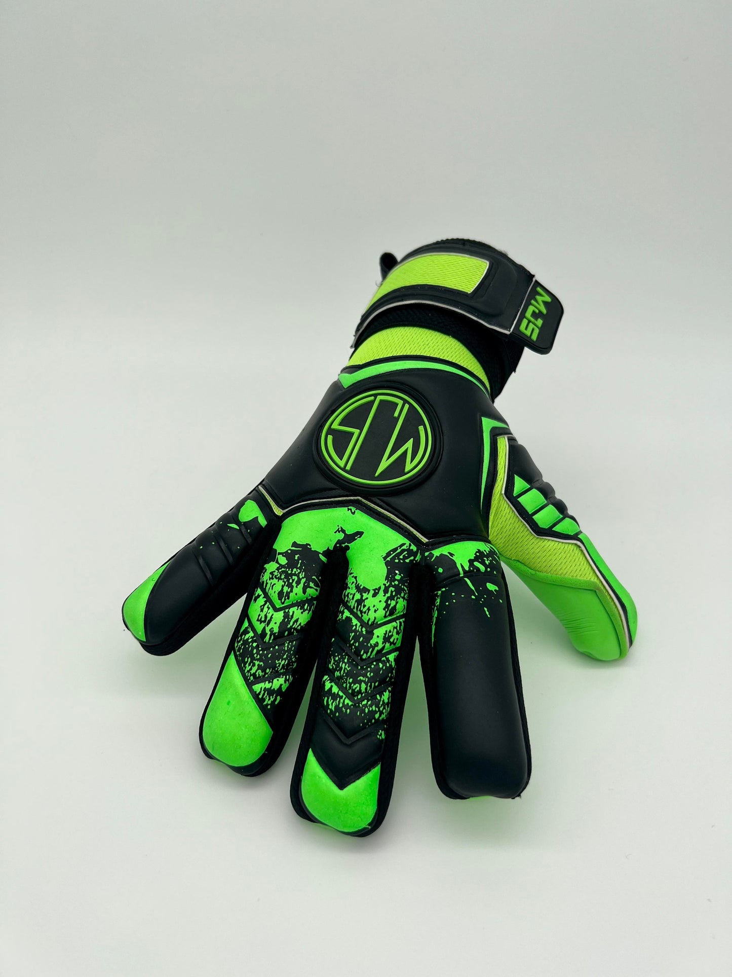 NITRO - JUNIOR Goalkeeper Gloves - GREEN