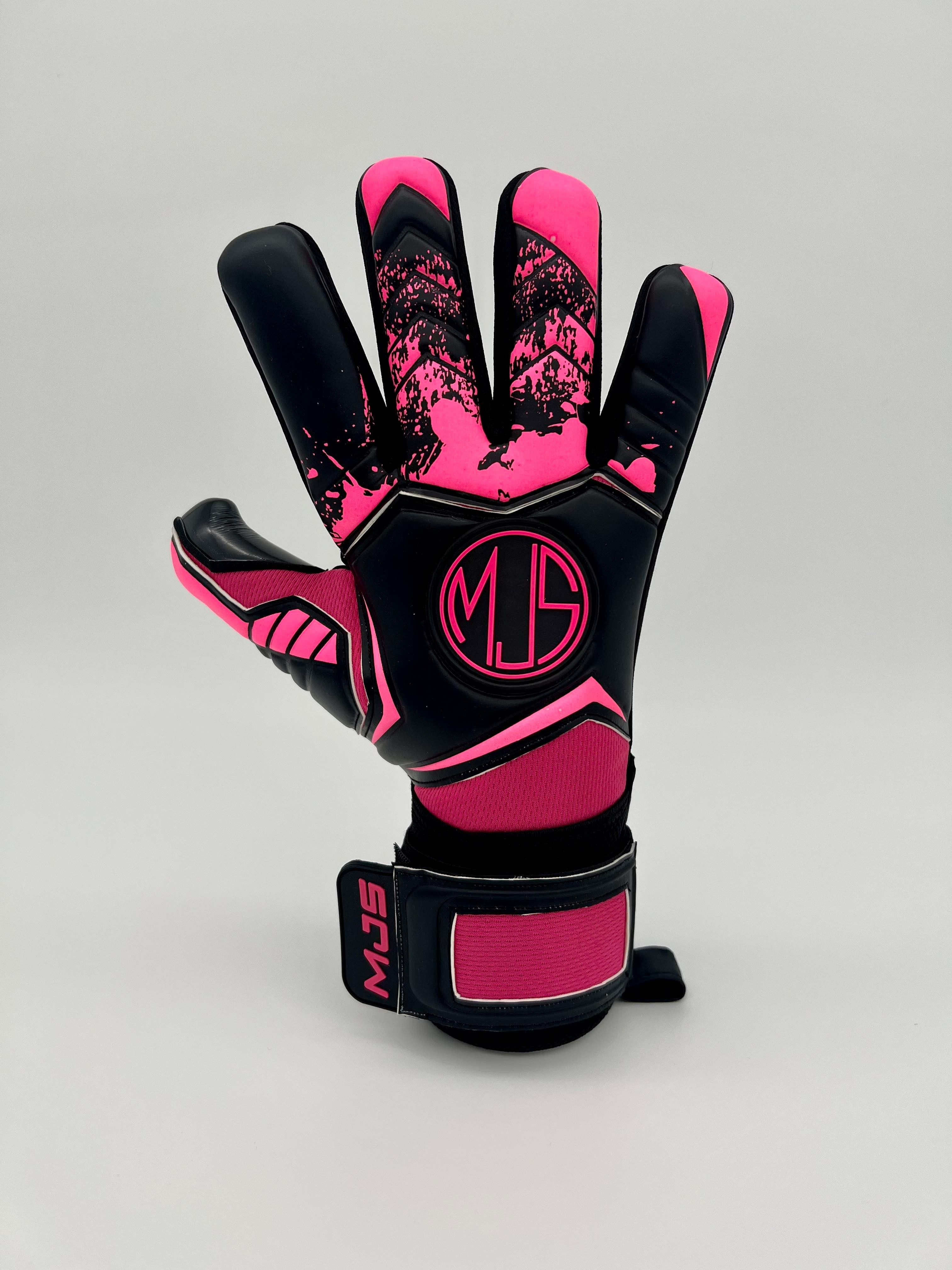 Pink store soccer gloves