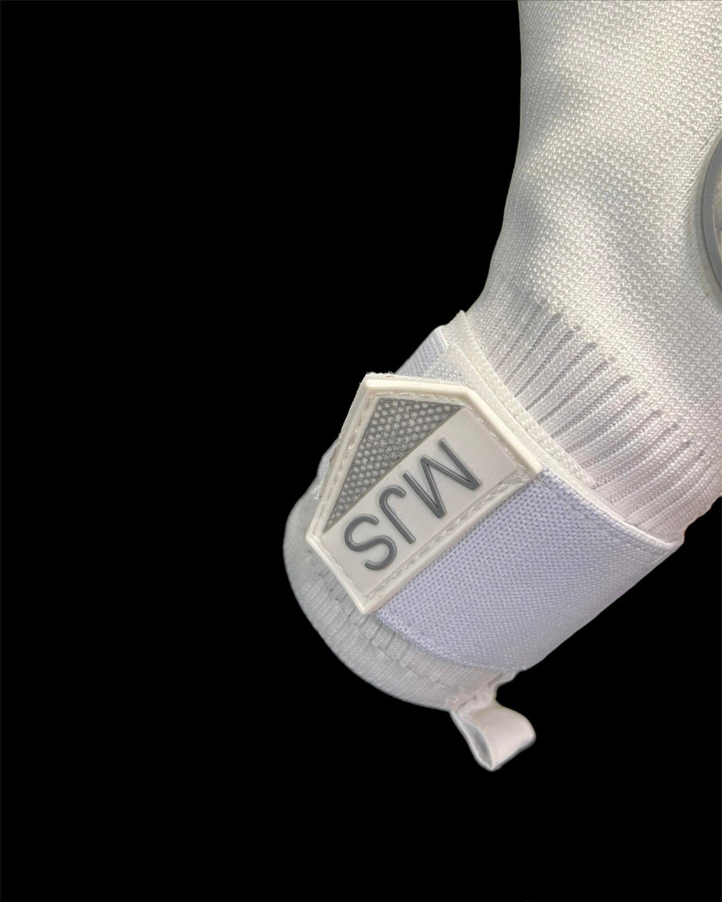 VENOM Goalkeeper Gloves - WHITE